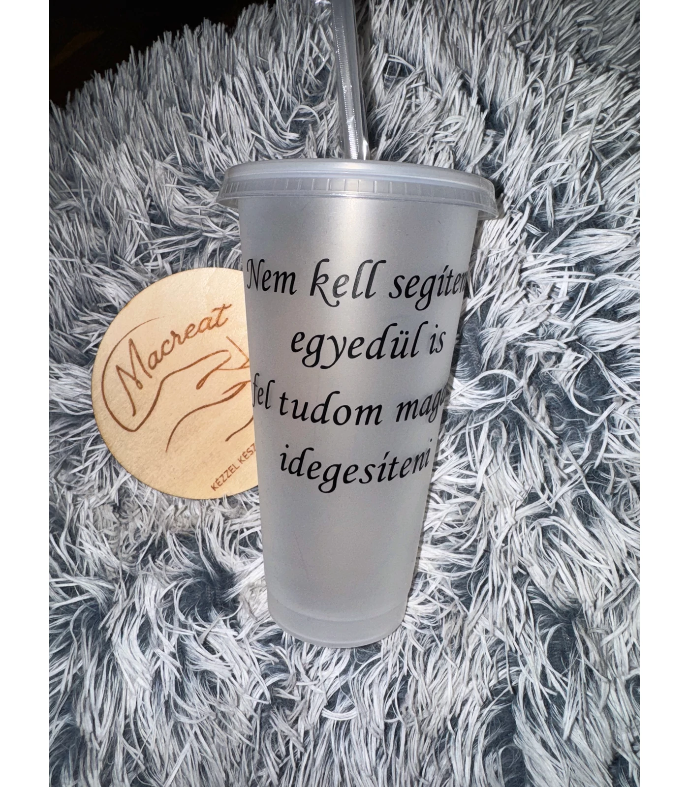 Szívószálas pohár - Egyedül is fel tudom magam idegesíteni