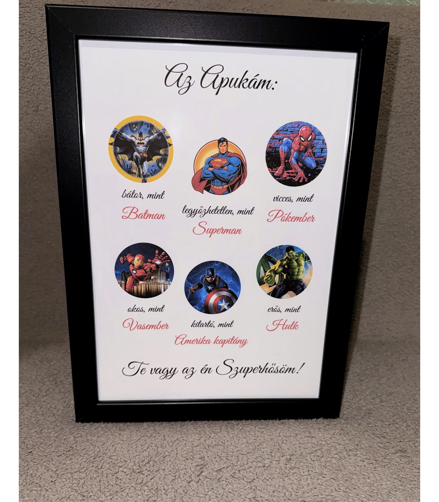 Szuperhősös Apák napi falikép – „Az Apukám” személyre szabható ajándék