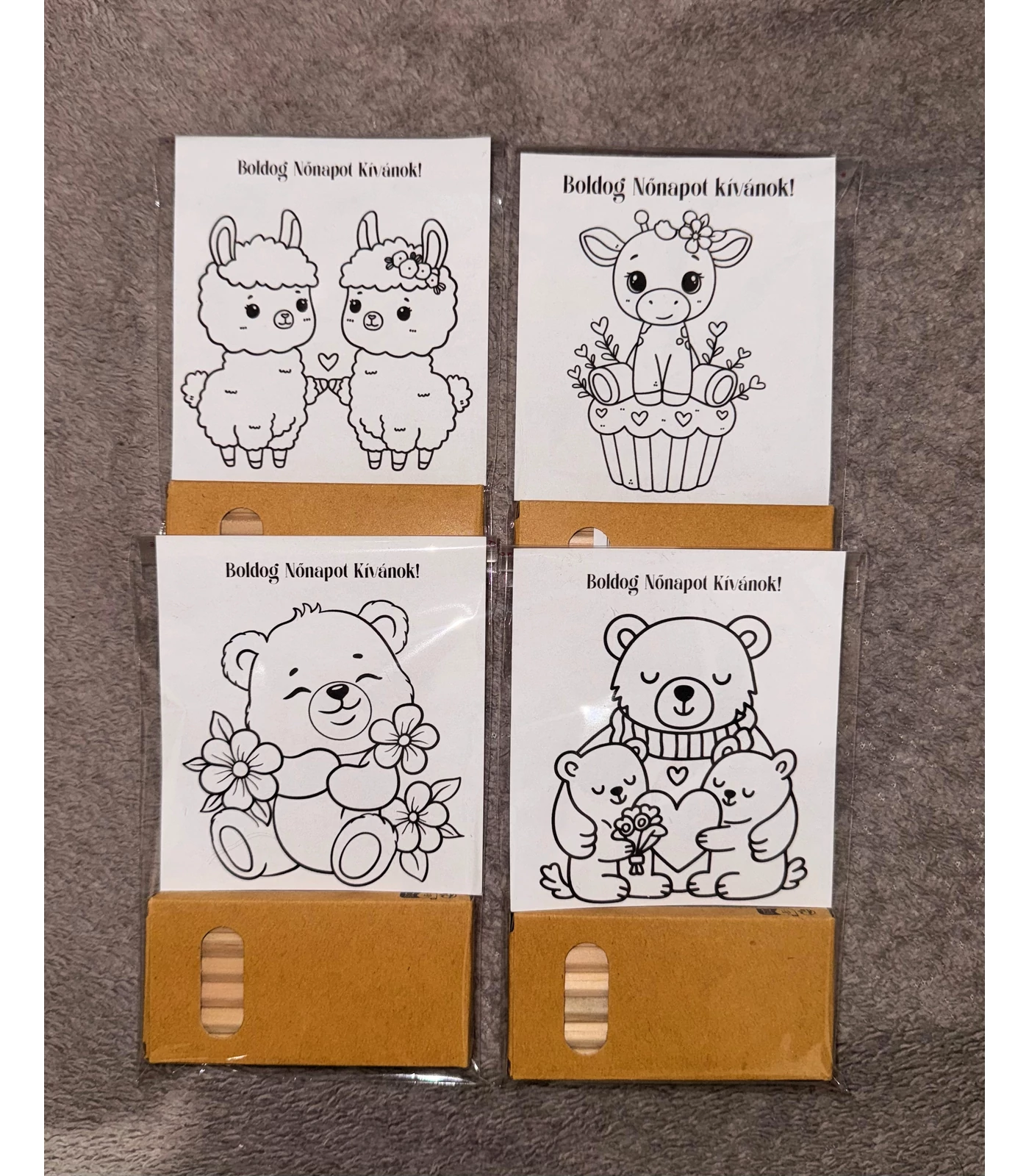 Mini színező színesceruzával