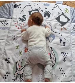 Miért hasznos a kontrasztkártya már újszülött kortól?